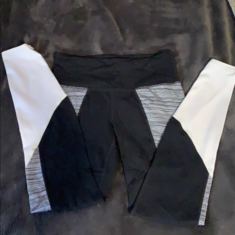 Athleta color block leggings size Small